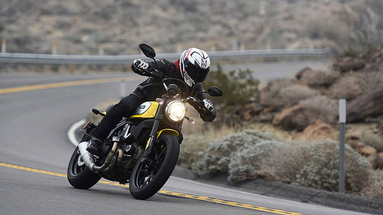 Tips for Teaching a Novice to Ride a Motorcycle